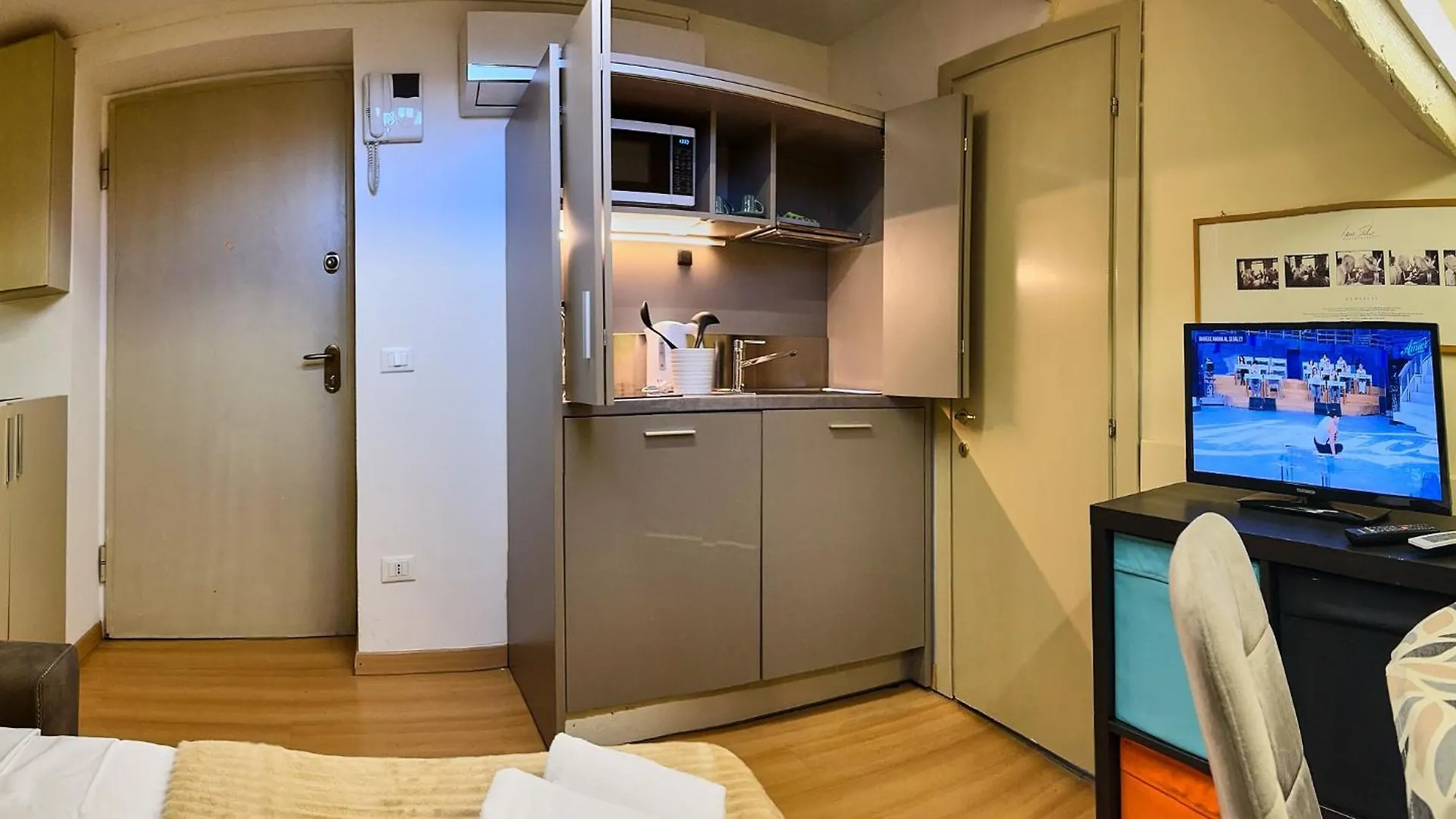 Brera - Tiny Studio Milánó 0*,  Olaszország