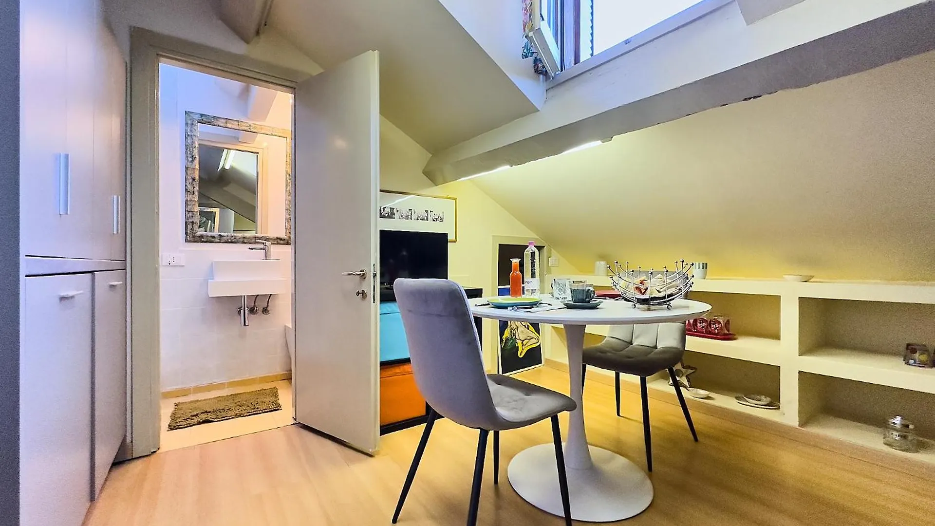 Brera - Tiny Studio Milánó